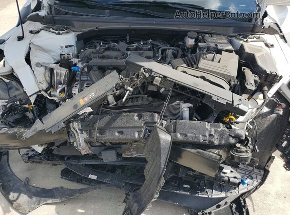 3KPFW4DE2SE080904 2025 KIA K4 Белый Вид задней части салона