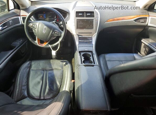 3LN6L2LU2GR634041 2016 LINCOLN MKZ Black Widok deski rozdzielczej