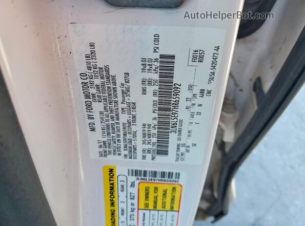 3LN6L5E97HR659092 2017 LINCOLN MKZ Белый Вид подкапотного пространства