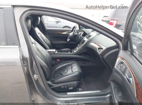 3LN6L5F91HR649446 2017 LINCOLN MKZ Серый Вид салона спереди