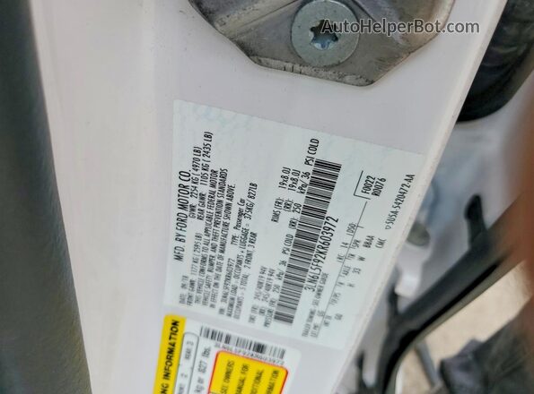 3LN6L5F92KR603972 2019 LINCOLN MKZ Белый Вид подкапотного пространства