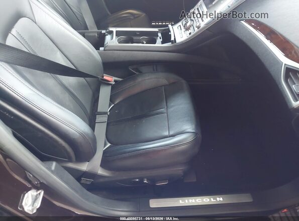 3LN6L5LUXLR604054 2020 LINCOLN MKZ Бордовый Вид салона спереди