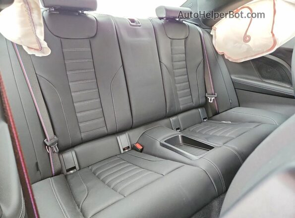 3MF23DM03T8F89229 2026 BMW M2 White Вид задніх сидінь
