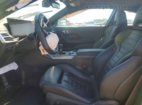3MF23DM06S8E92394 2025 BMW M2 Green Սալոնի դիմացի տեսք