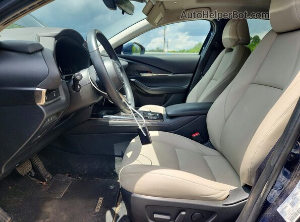 3MVDMACL6MM252614 2021 MAZDA CX-30 Blue Front interior view