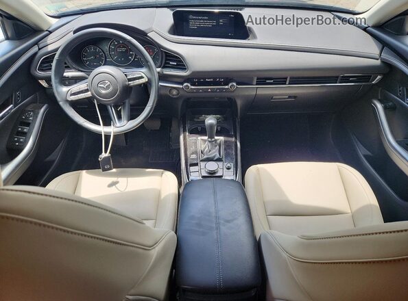 3MVDMACL6MM252614 2021 MAZDA CX-30 Blue Dashboard view
