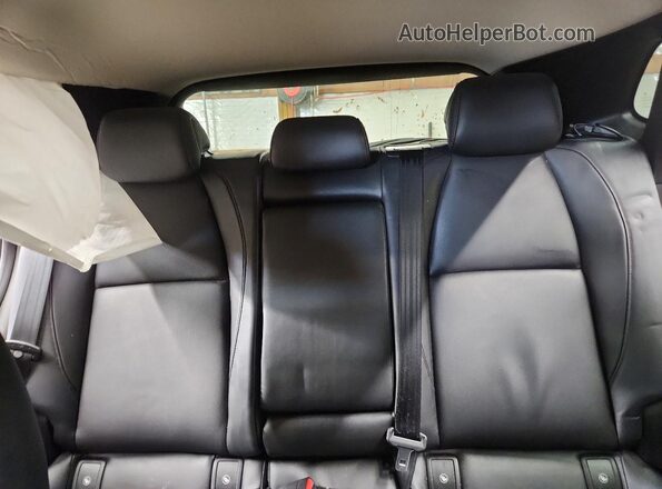 3MVDMADLXMM258964 2021 MAZDA CX-30 Red Հետևի նստատեղերի տեսք