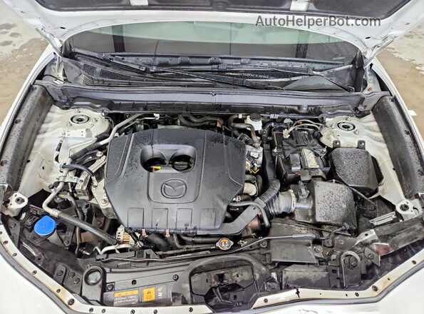 3MVDMBAM1RM664805 2024 MAZDA CX-30 White Вид задньої частини салону