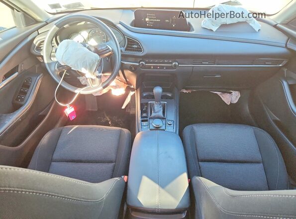 3MVDMBAM4SM827016 2025 MAZDA CX-30 White Dashboard view