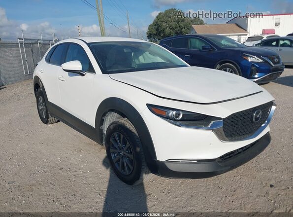 3MVDMBAM5PM519117 2023 MAZDA CX-30 White Передня права чверть
