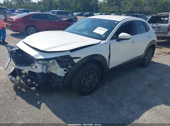 3MVDMBAMXPM563419 2023 MAZDA CX-30 White Vista tres cuartos delantera izquierda