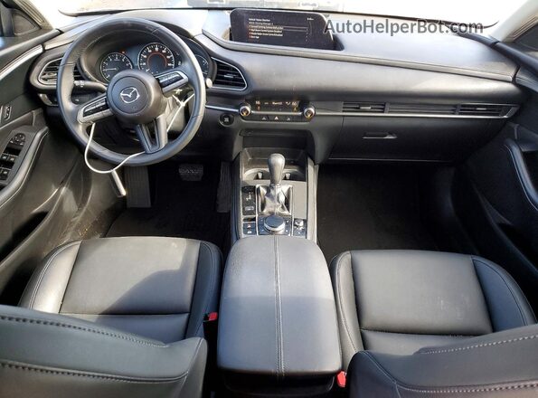 3MVDMBBM1PM520456 2023 MAZDA CX-30 Серебряный Вид панели приборов
