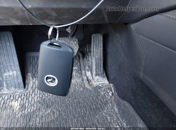 3MVDMBBM7RM645643 2024 MAZDA CX-30 Black Vista del salpicadero