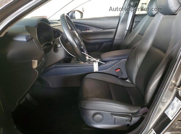 3MVDMBCL6LM132090 2020 MAZDA CX-30 Gray Front interior view