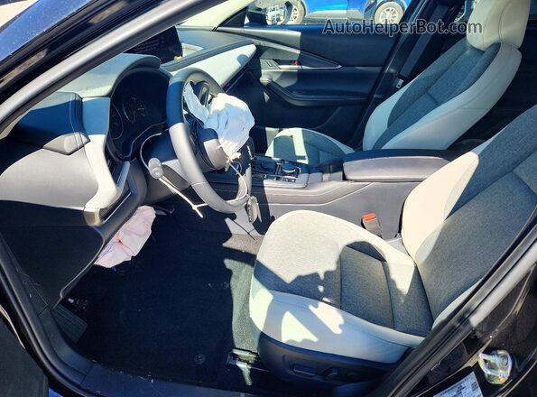 3MVDMBCL6TM122059 2026 MAZDA CX-30 Charcoal Widok wnętrza z przodu