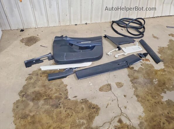 3MVDMBCL9MM222772 2021 MAZDA CX-30 Blue Vista del compartimento del motor