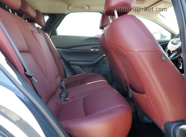 3MVDMBCMXPM566897 2023 MAZDA CX-30 Blue Vista interior trasera