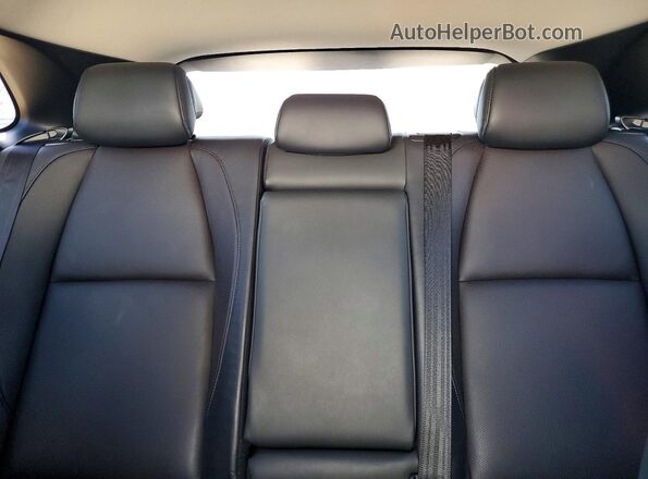 3MVDMBDM4PM537622 2023 MAZDA CX-30 Белый Вид задних сидений