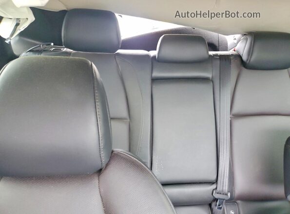3MVDMBEYXNM438771 2022 MAZDA CX-30 Red Rear seats view