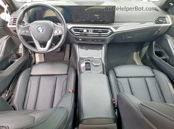 3MW39FF0XP8C79841 2023 BMW OTHER Black Widok deski rozdzielczej