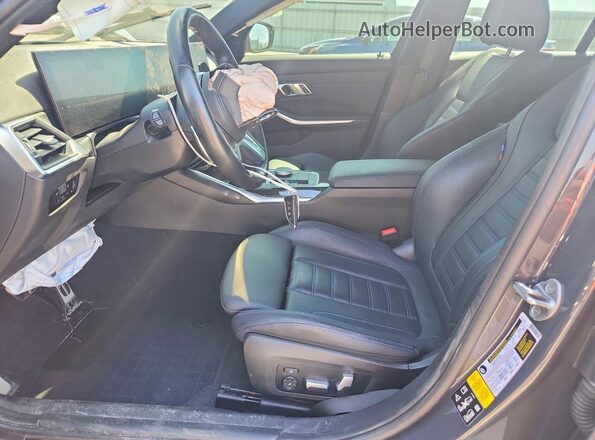 3MW49FF09P8D38379 2023 BMW M3 Gray Vista interior delantera