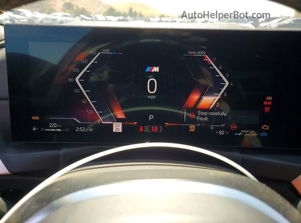 3MW49FS07P8C98017 2023 BMW M3 White Շարժիչի բաժամունքի տեսք