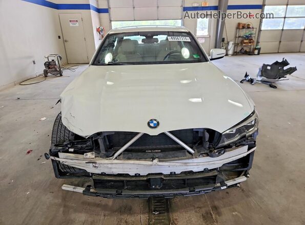 3MW5R1J02L8B23712 2020 BMW OTHER Белый Вид спереди