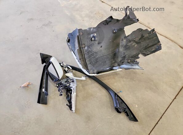 3MW5R1J02L8B23712 2020 BMW OTHER Белый Вид подкапотного пространства