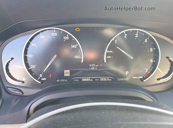 3MW5R7J05L8B45867 2020 BMW OTHER Green Vista del cuadro de instrumentos