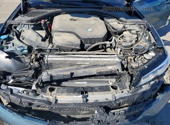 3MW5R7J05L8B45867 2020 BMW OTHER Green Vista interior trasera