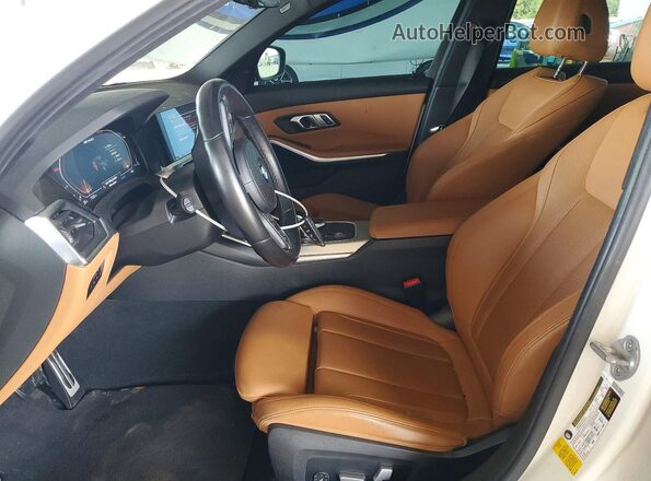 3MW5U7J00N8C54948 2022 BMW M3 Белый Вид салона спереди