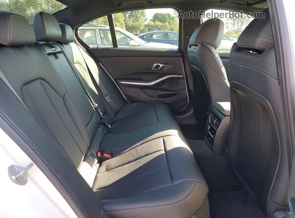 3MW69FF07R8E70908 2024 BMW OTHER Белый Вид задних сидений