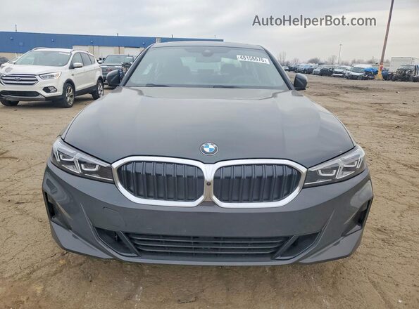 3MW89CW02S8F63493 2025 BMW OTHER Gray Widok z przodu