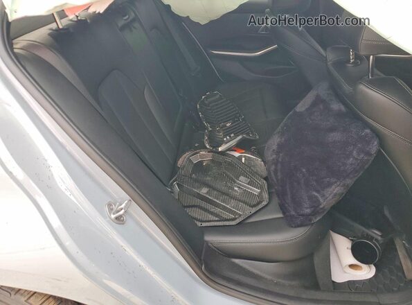 3MW89CW07S8F30988 2025 BMW OTHER Серый Вид задних сидений