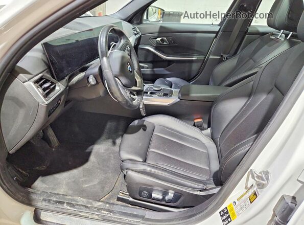 3MW89FF0XR8D83478 2024 BMW OTHER Белый Вид салона спереди
