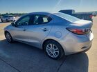 2018 Toyota Yaris Ia Base Silver vin: 3MYDLBYV1JY332879