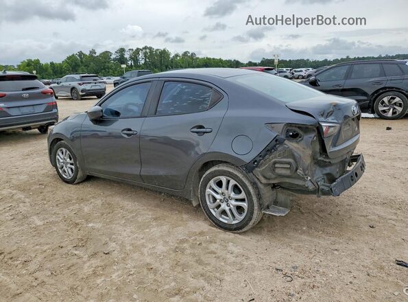 3MYDLBYV3HY186236 2017 TOYOTA YARIS Gray Trasero izquierdo