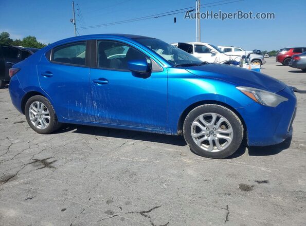 3MYDLBYV3HY191680 2017 TOYOTA YARIS Синий Передняя правая четверть