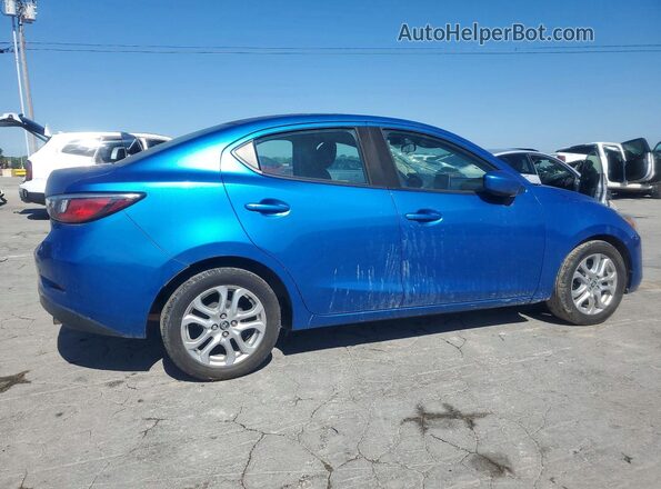 3MYDLBYV3HY191680 2017 TOYOTA YARIS Синий Задняя правая четверть