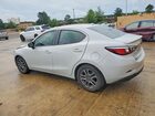 2019 Toyota Yaris Le Silver vin: 3MYDLBYV5KY512965