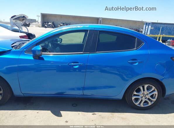 3MYDLBYV7JY311566 2018 TOYOTA YARIS IA Blue Панорамний вид салону 360°
