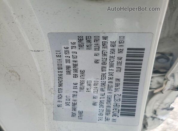 3MYDLBYV8HY180772 2017 TOYOTA YARIS White Вид підкапотного простору