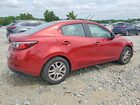 2018 Toyota Yaris Ia Base Красный vin: 3MYDLBYV8JY317893