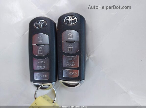 3MYDLBYV9HY166170 2017 TOYOTA YARIS IA Dark Blue Widok deski rozdzielczej