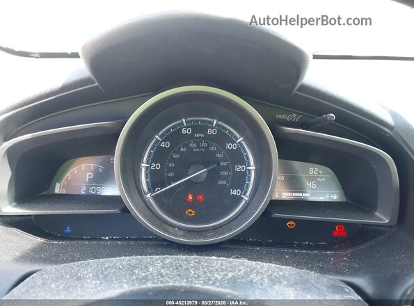 3MYDLBYV9KY517439 2019 TOYOTA YARIS Белый Вид задних сидений