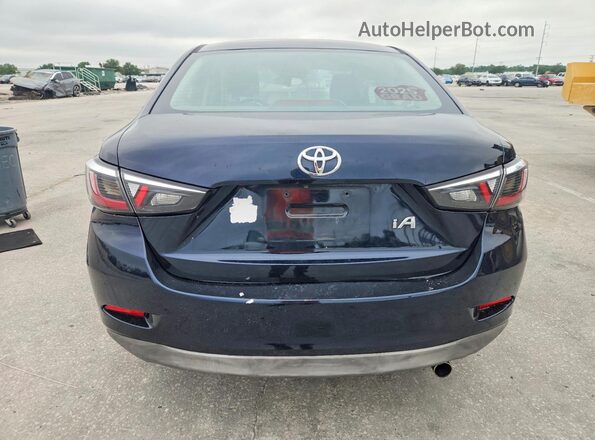 3MYDLBYVXJY320603 2018 TOYOTA YARIS Blue Widok z tyłu