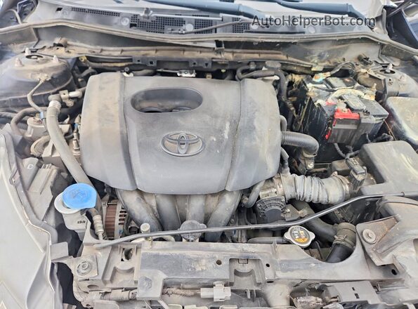 3MYDLBYVXJY320603 2018 TOYOTA YARIS Blue Widok wnętrza z tyłu