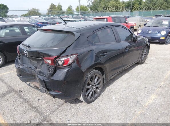 3MZBN1K72JM197906 2018 MAZDA 3 Черный Задняя правая четверть