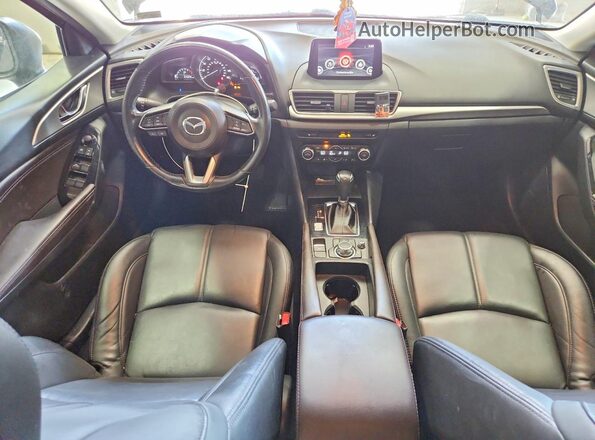 3MZBN1L33JM230780 2018 MAZDA 3 Синий Вид панели приборов