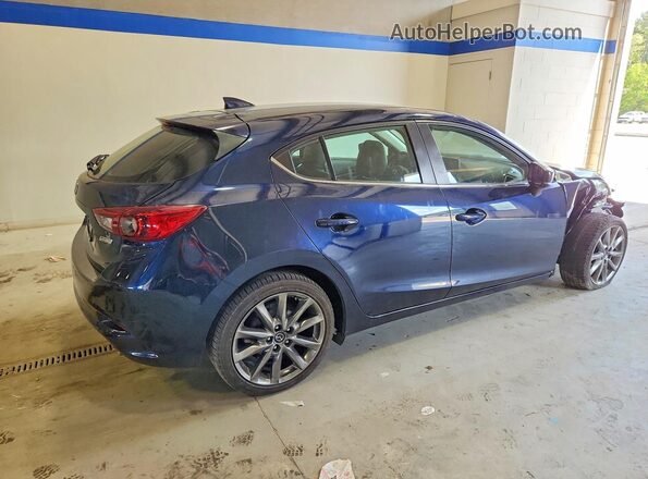 3MZBN1L33JM230780 2018 MAZDA 3 Синий Задняя правая четверть